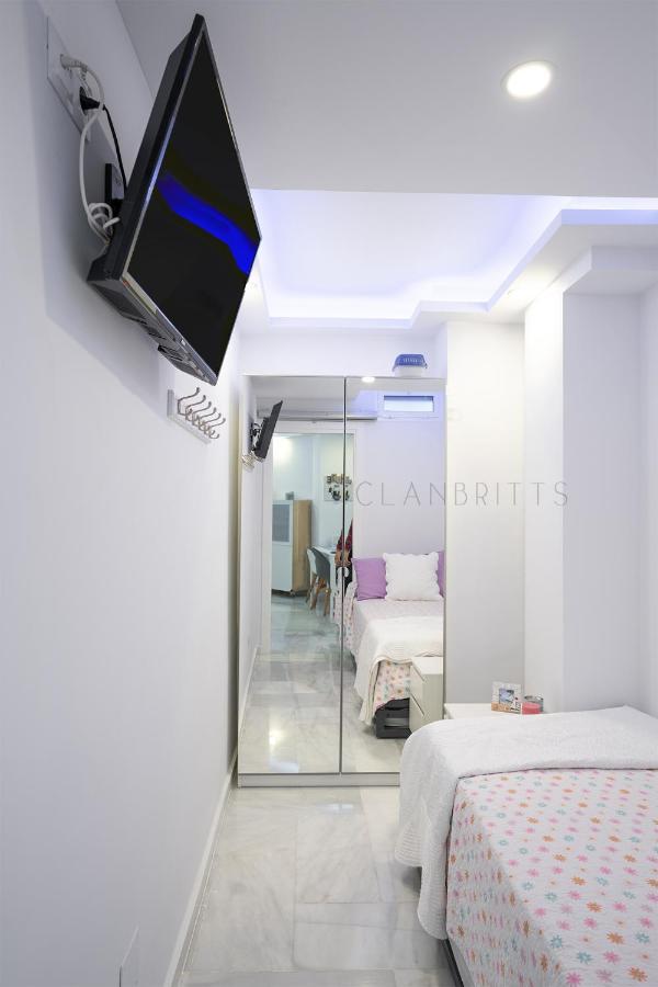 Sweet Home In Puerto Marina بينالماذينا المظهر الخارجي الصورة