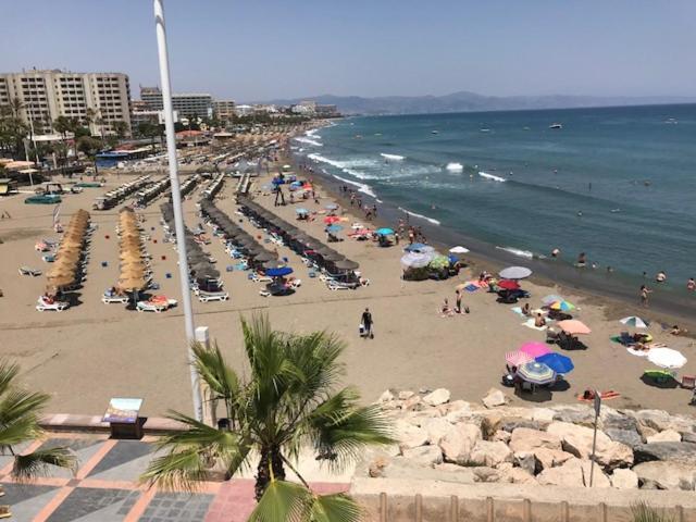 Sweet Home In Puerto Marina بينالماذينا المظهر الخارجي الصورة