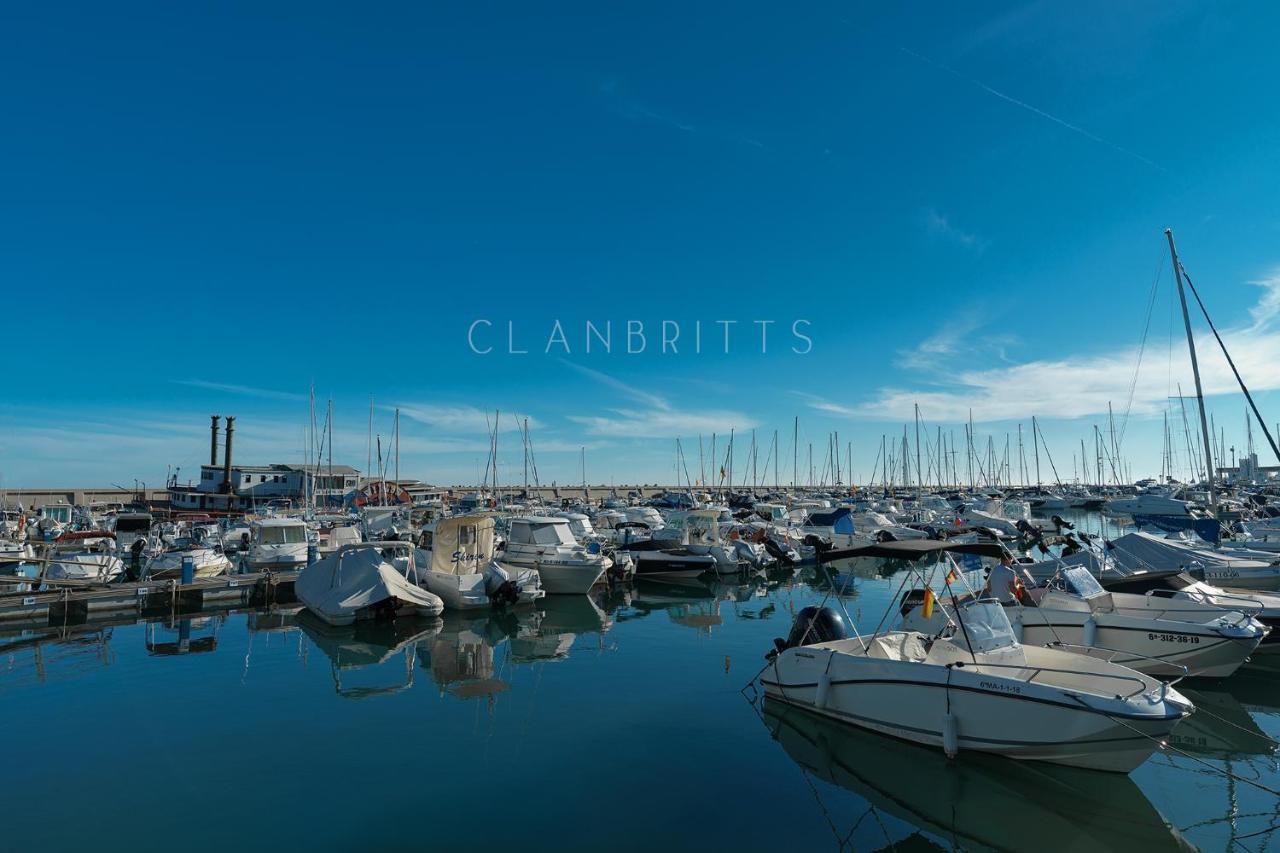 Sweet Home In Puerto Marina بينالماذينا المظهر الخارجي الصورة