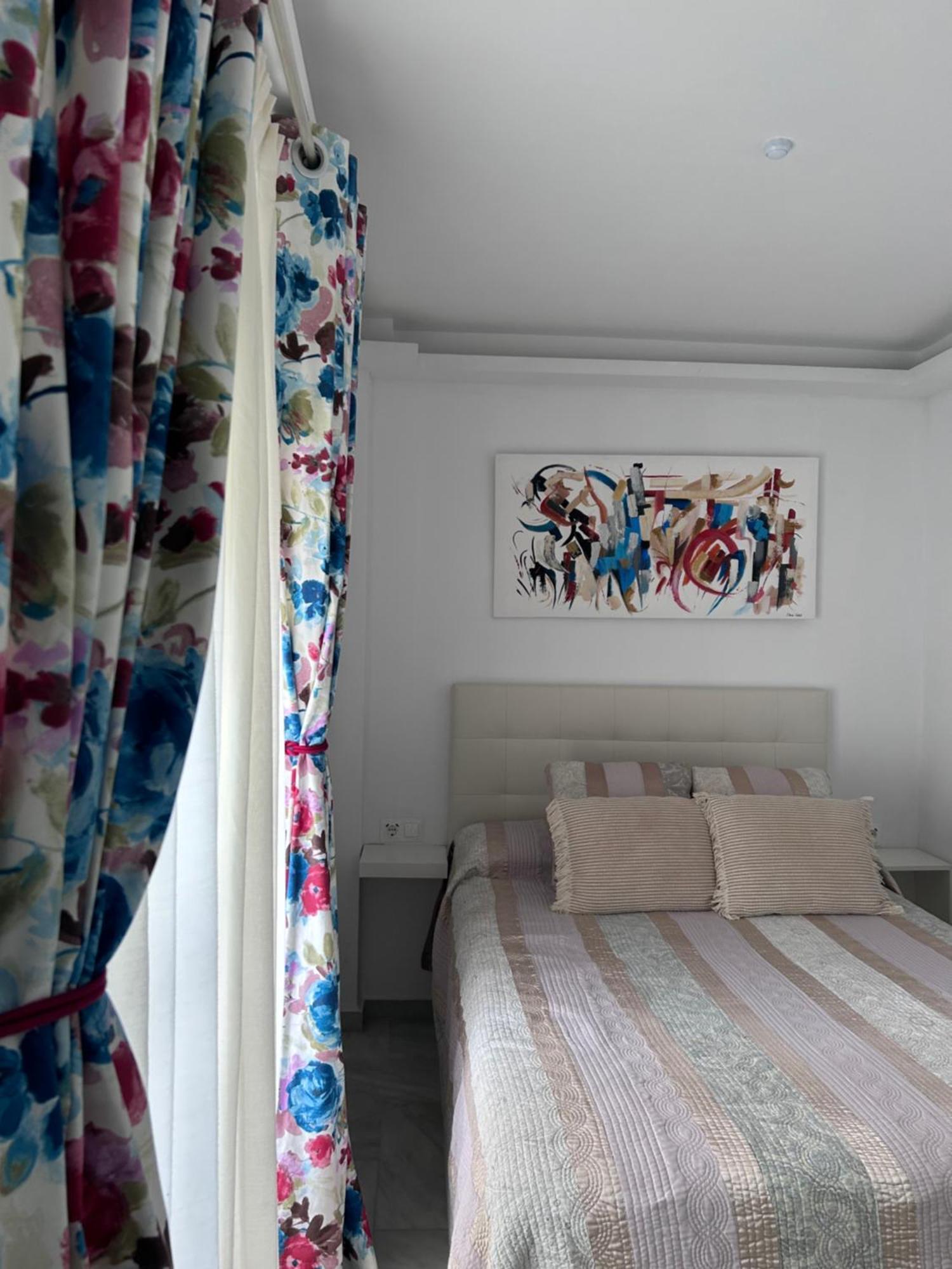 Sweet Home In Puerto Marina بينالماذينا المظهر الخارجي الصورة